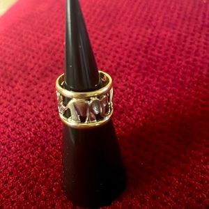 Vintage 9K gold ring